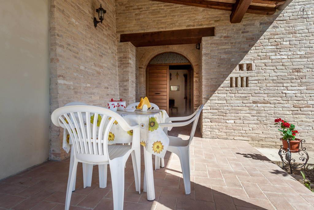 Ciards House Apartman Montefalco Szoba fotó